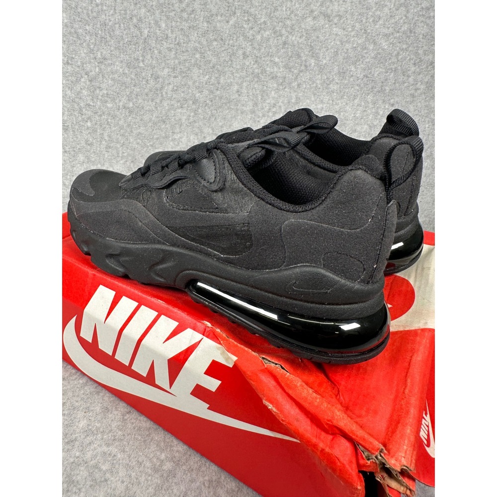 Nike Air Max 270 React (GS) Triple Black Sneakers Youth Size 4Y Shoes BQ0103-004 - Picture 3 of 8